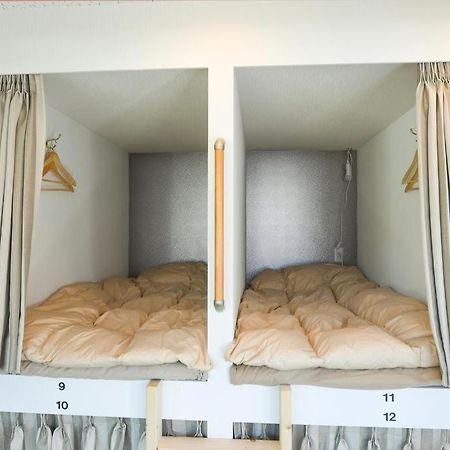 Mash Cafe&Bed Akihabara Vandrehjem Tokyo Eksteriør billede